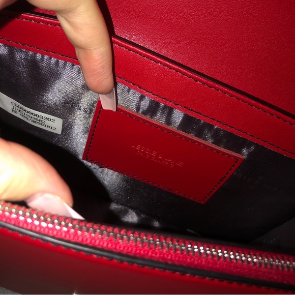 Red Jessie & Jane chic classic lather hand bag/ satchels - Picture 10 of 17